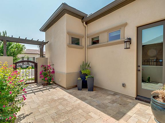 4th image of 848 E Garden Basket Dr
