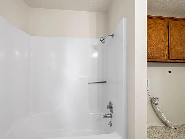 418 W Olive St — Photo 19