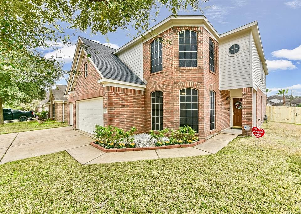 1st image of 16727 Roseglade Dr