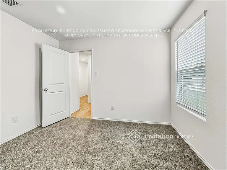 1304 Haymarket Rd — Photo 16