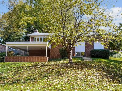 8301 E Beach Dr NW, Washington, DC, 20012