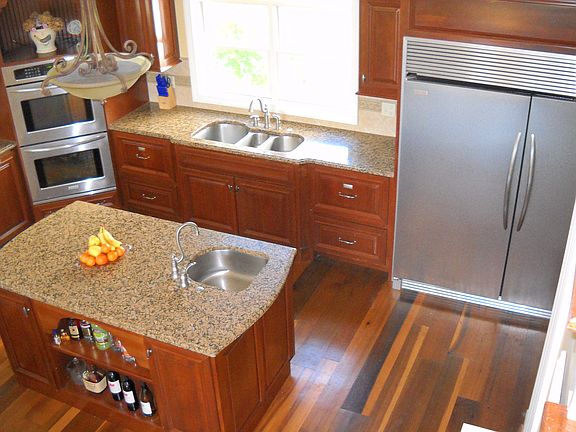 Kitchen - 2 islands/dining