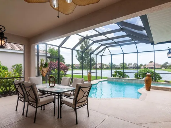 2213 Mesic Hammock Way, Venice, FL 34292