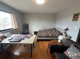 35 Glencoe St APT 35, Brighton, MA 02135