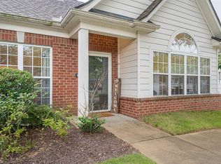94 Peyton Ridge Dr, Collierville, TN 38017