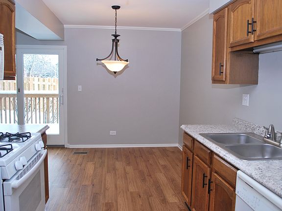 2nd image of 2780 Weeping Willow Dr APT C