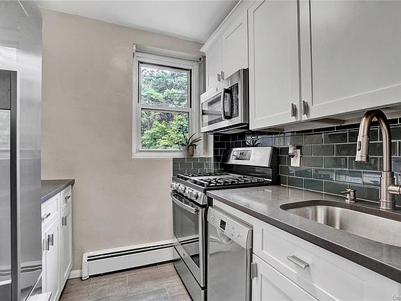 5th image of 119 E Hartsdale Ave APT 4A