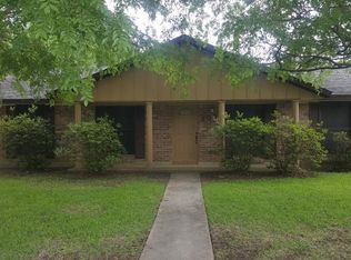 200 Marseilles Dr, Lafayette, LA 70506