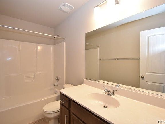 5th image of 1128 Virginia Ave