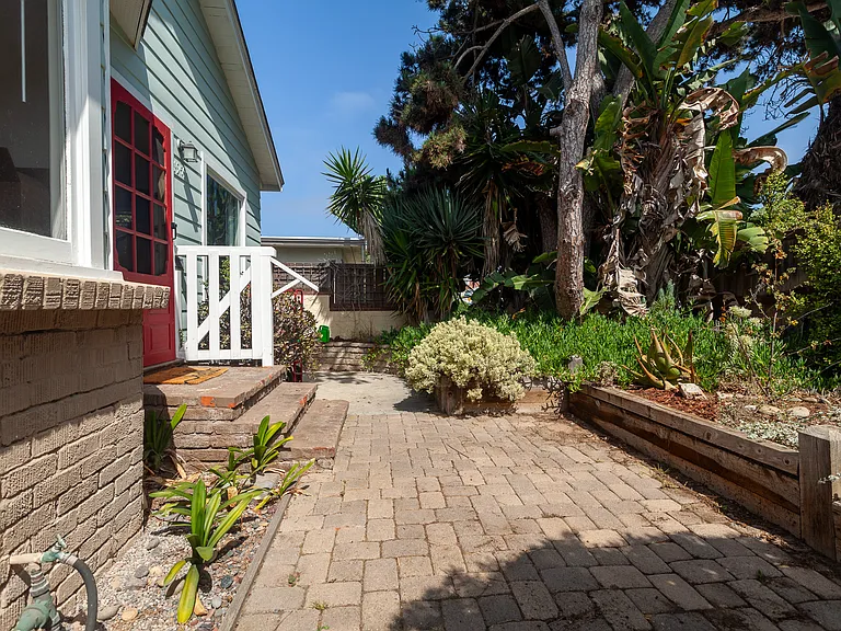 4959 Santa Cruz Ave — Photo 21