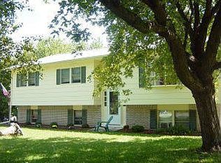 139 Orchard Dr, Valatie, NY 12184