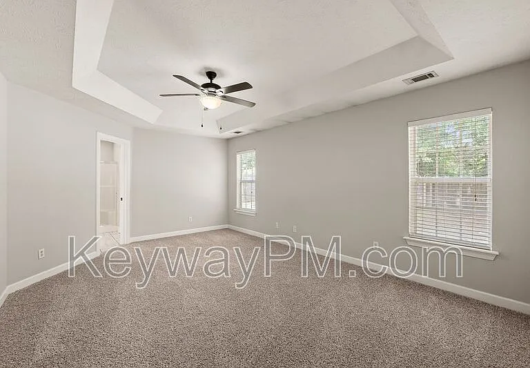633 Ventana Dr — Photo 12