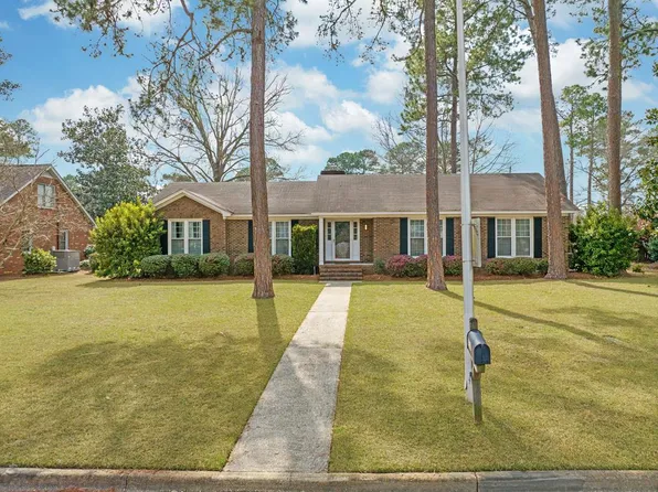 2215 Chapman Dr, Albany, GA 31707