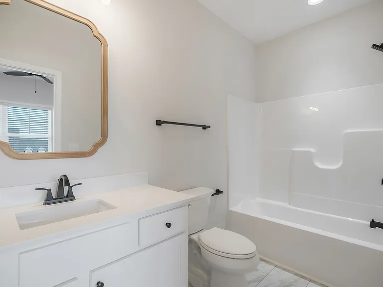 1150 England Dr — Photo 19