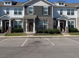 1621 Tolkien Ln, Murfreesboro, TN 37128