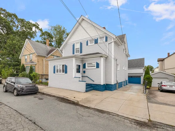 109 Barre St, Fall River, MA 02723