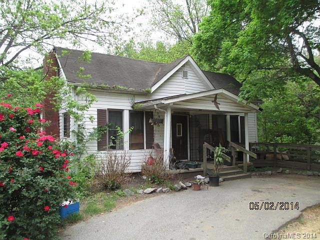 1st image of 3050 Weddington Ave