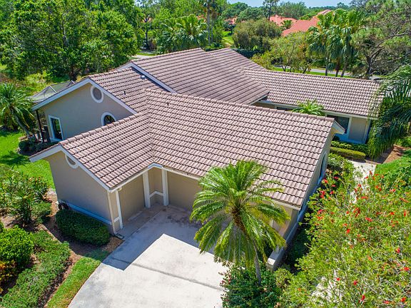 4th image of 1650 NW Sweet Bay Cir