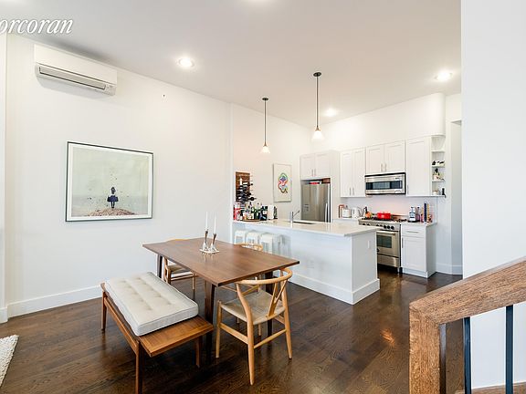 2nd image of 371 6th Ave APT 4