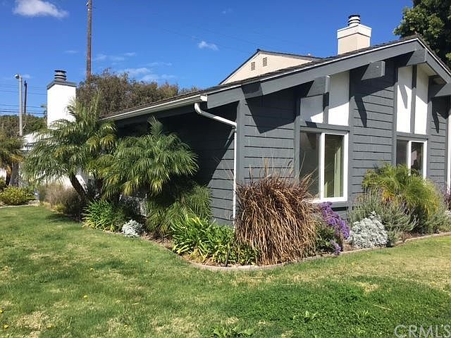 1st image of 7111 Seawind Dr