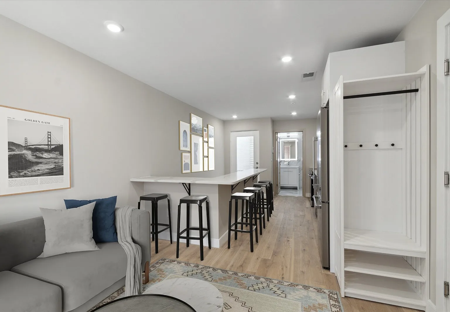 1 bed, 1.5 bath, 605 sqft, $1,450 — Photo 1