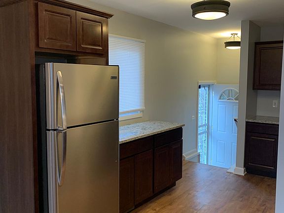 5th image of 16933 Glen Oaks Dr