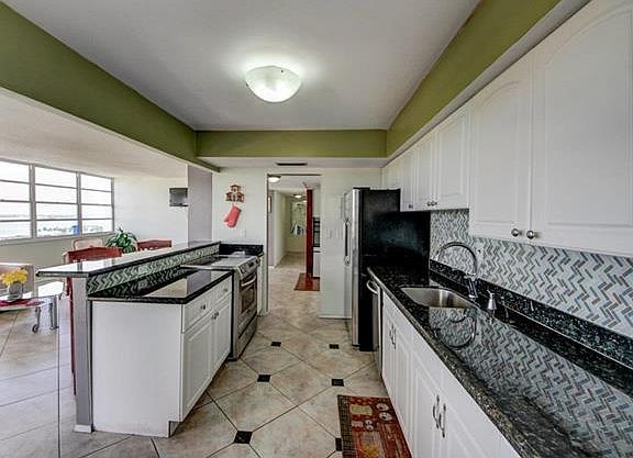 3rd image of 11930 N Bayshore Dr APT 1109