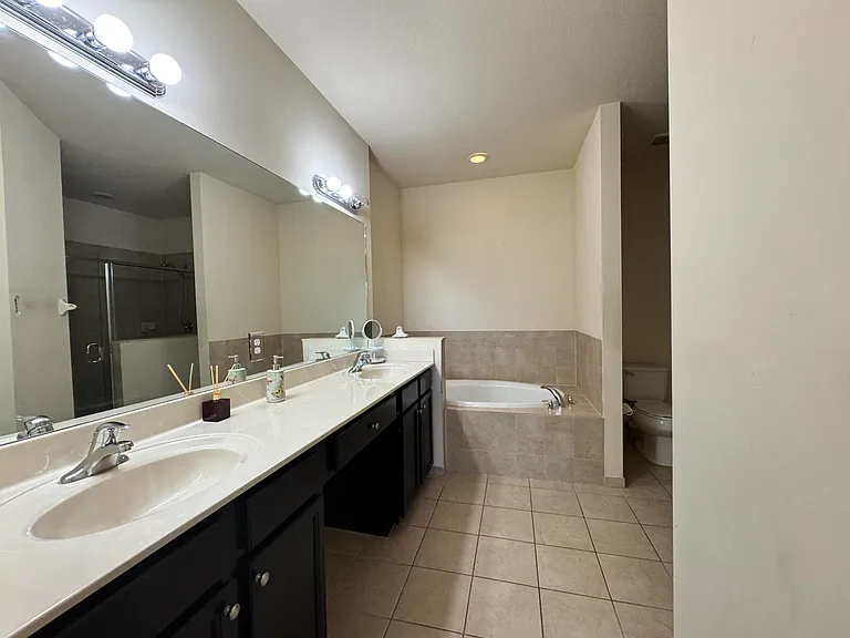 9136 SW 227th Ter #9136 — Photo 10