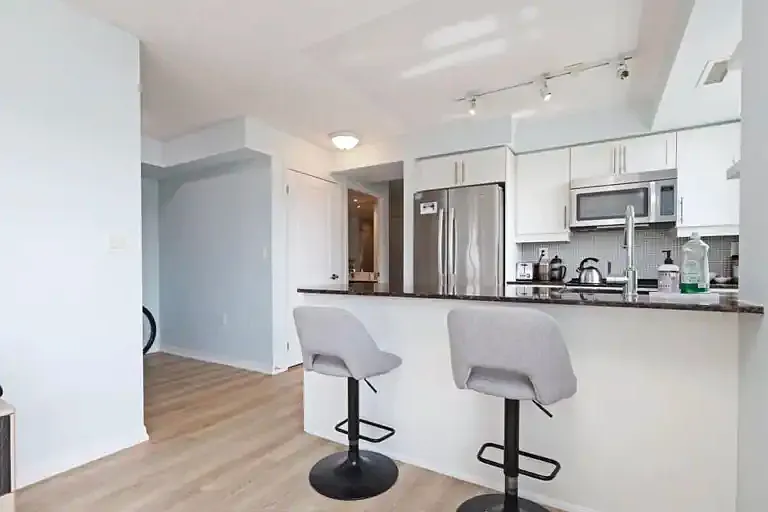 125 Western Battery Rd #610 — Photo 9
