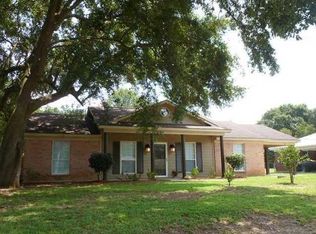 7201 Pecan Terrace Dr, Theodore, AL 36582