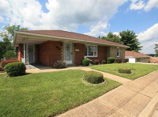 511 Beech St, Jeannette, PA 15644