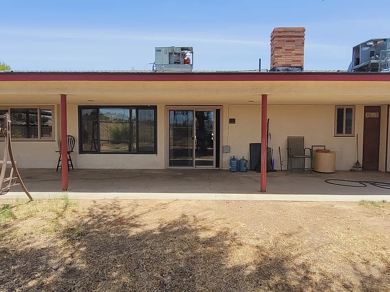 1210 Greenwood Dr — Photo 12