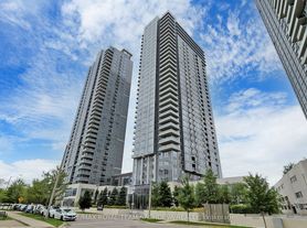 255 Village Green Sq