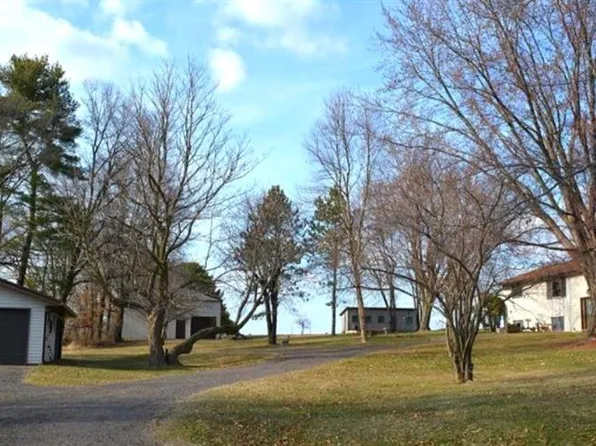 8503 East 470th Avenue, Elk Mound, WI 54739