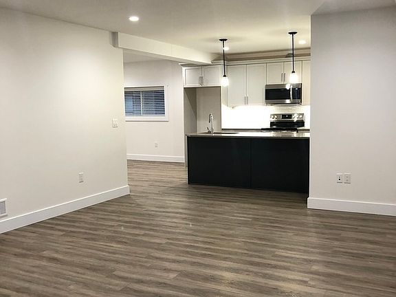 4th image of 171 Harvey St