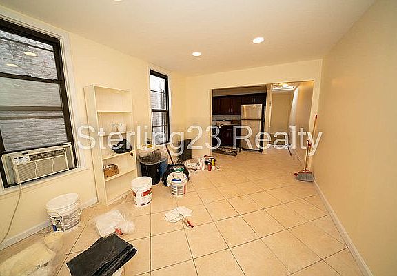 2nd image of 31-13 Ditmars Blvd #2I