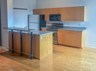 300 NW 8th Ave APT 203, Portland, OR 97209