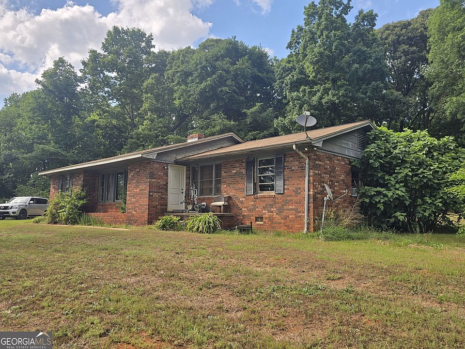 2nd image of 250 Brown Rd