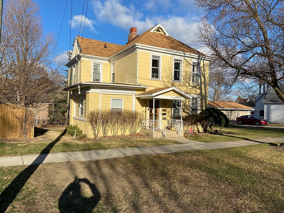 2nd image of 408 E 10th St