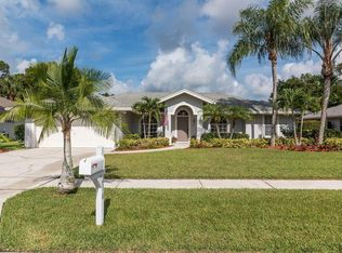 214 Monterey Way, Royal Palm Beach, FL 33411
