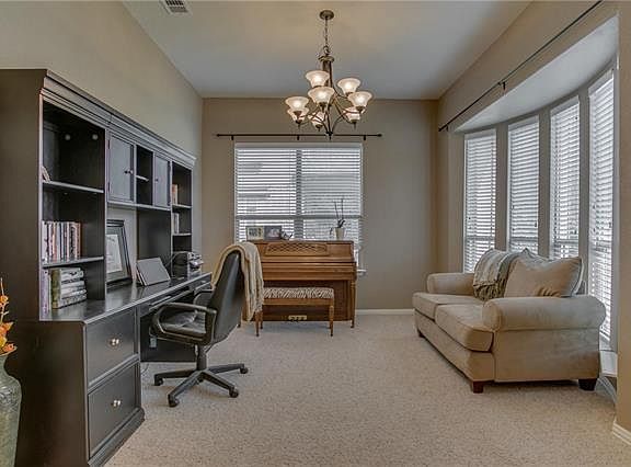 4th image of 2633 Wilderness Dr