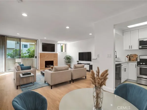 5325 Newcastle Ave Unit 239, Encino, CA 91316