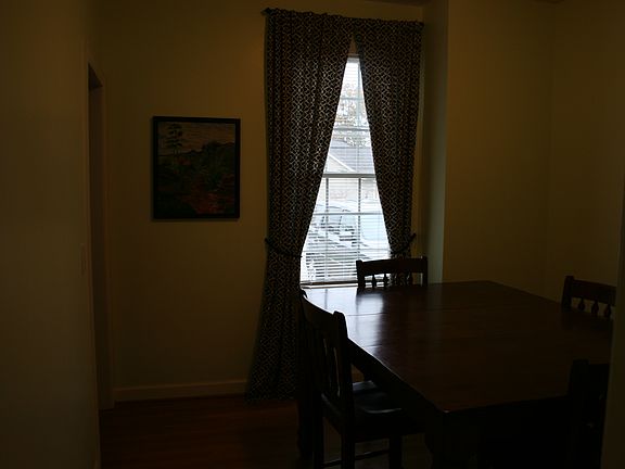 5th image of 508 Pebble Dr