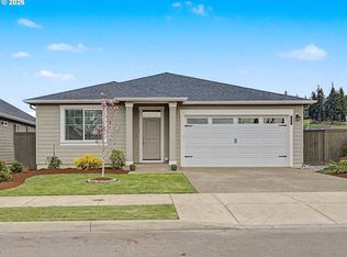 245 NE Hill Way, Estacada, OR