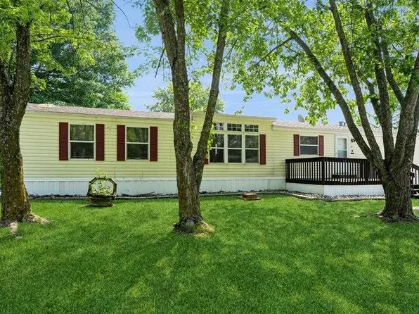 7500 Bloomfield Rd #86, Des Moines, IA 50320