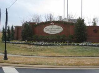 124 Squaw Ter, Martinsburg, WV 25403