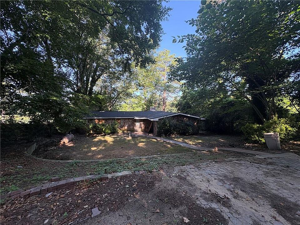 1st image of 2322 E Lake Dr