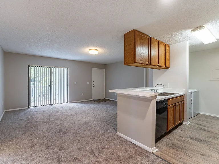 The Lauderdale at Hampton Pines — Photo 33