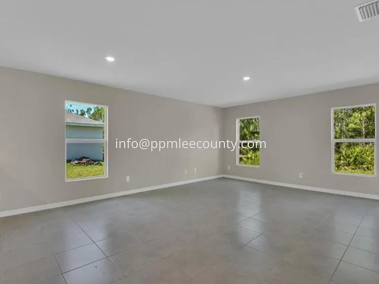17374 Gadsen Ave — Photo 2