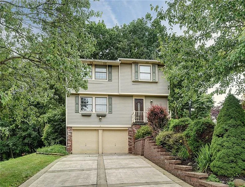 188 Sherwood Dr photo 1